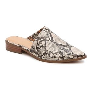 NWOB... "Macaria" mule (9M)